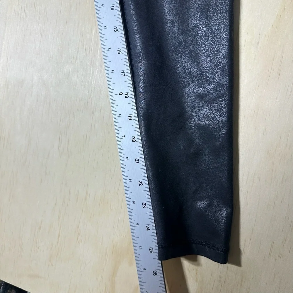 Offline by Aerie The Hugger Crossover High Waisted‎ Crackle Faux Leather Legging